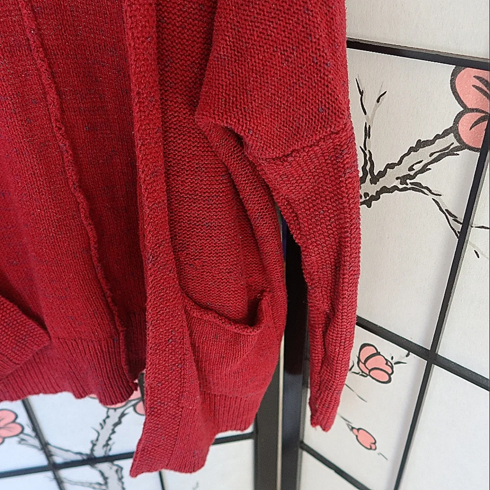 American Eagle Outfitters eagle size